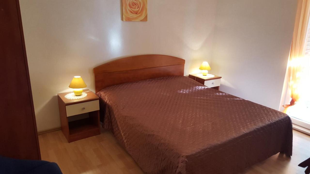 Apartmani Antunovic Podgora Eksteriør billede