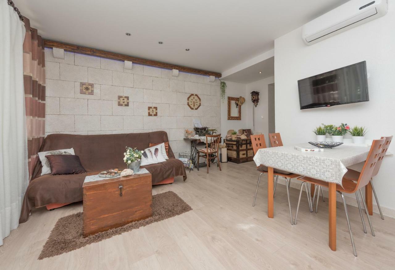 Apartmani Antunovic Podgora Eksteriør billede