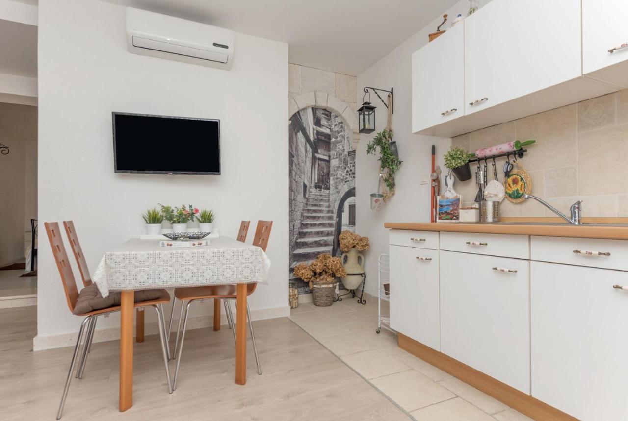 Apartmani Antunovic Podgora Eksteriør billede